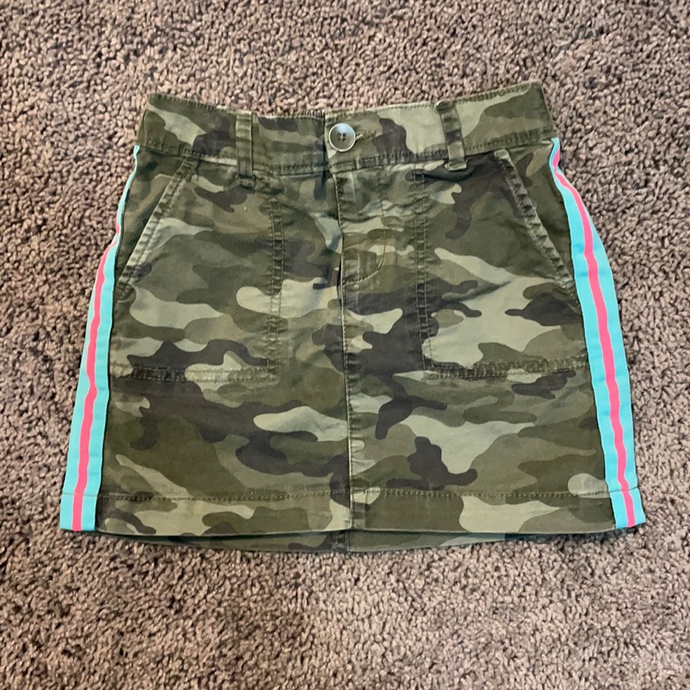 Gap Kids Camo Skirt - Small - Great Condition